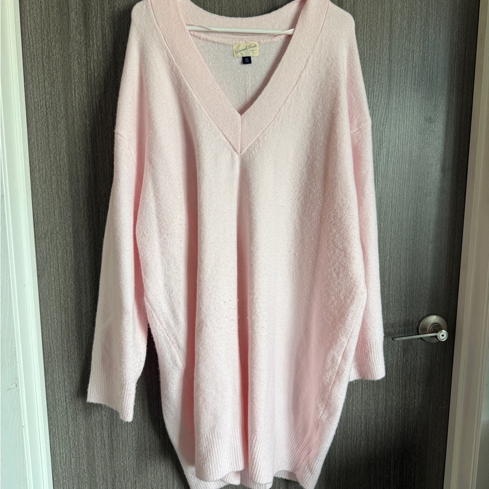 Universal Thread Pink V-Neck Sweater